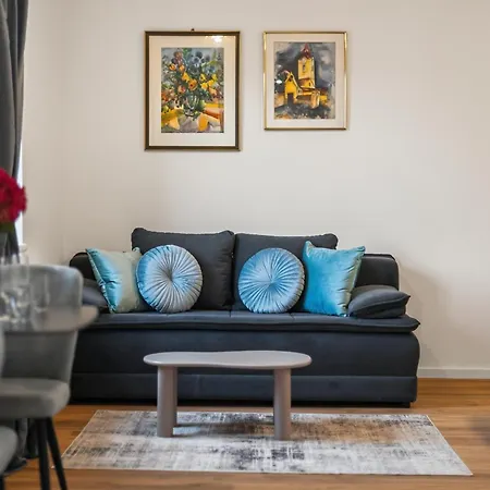 Aminato Boutique Apartament *